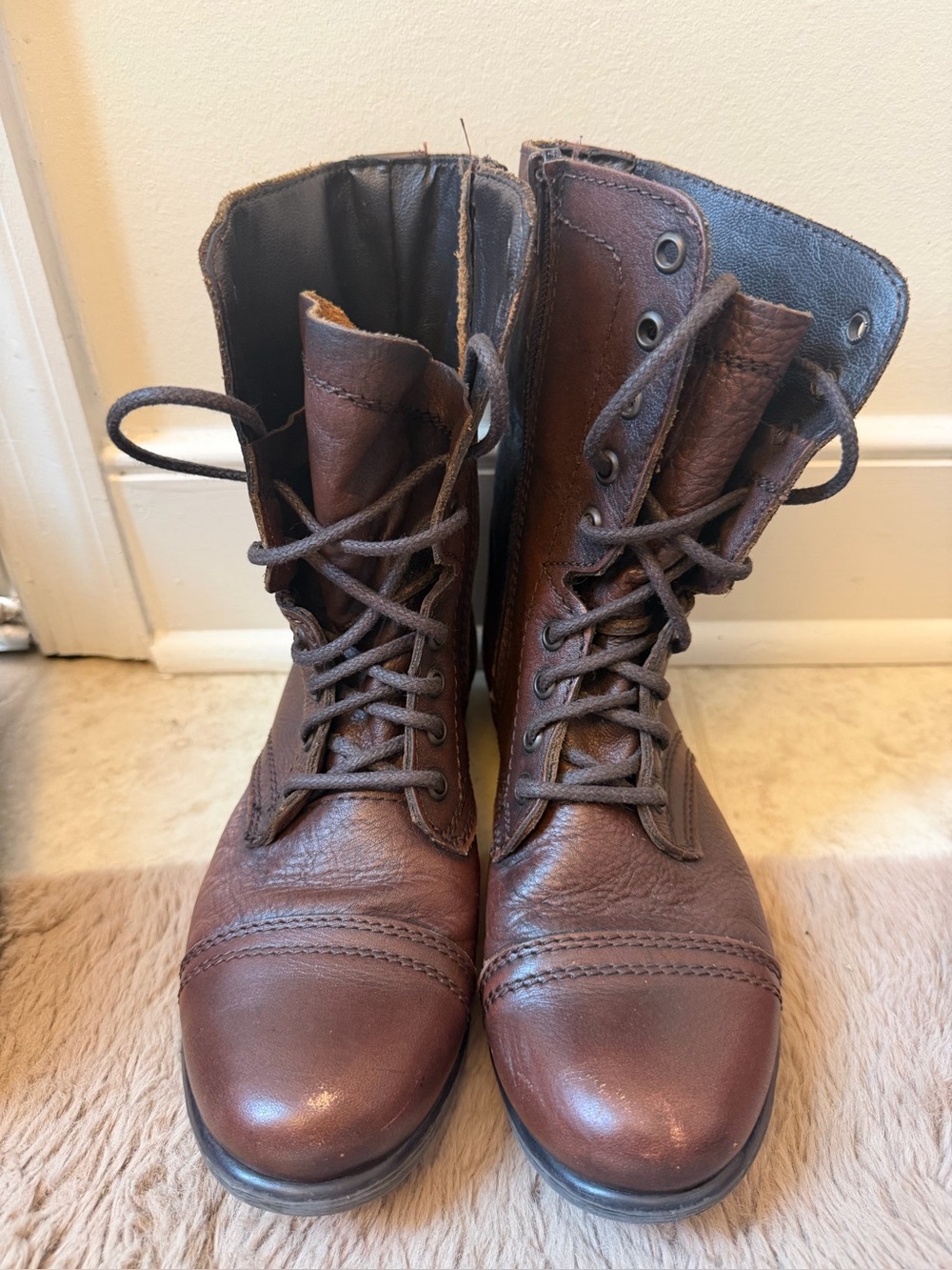 Steve Madden Brown Leather Lace up Troopa Boots